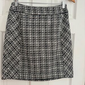 White House Black Market Black and White Tweed A-Line Skirt